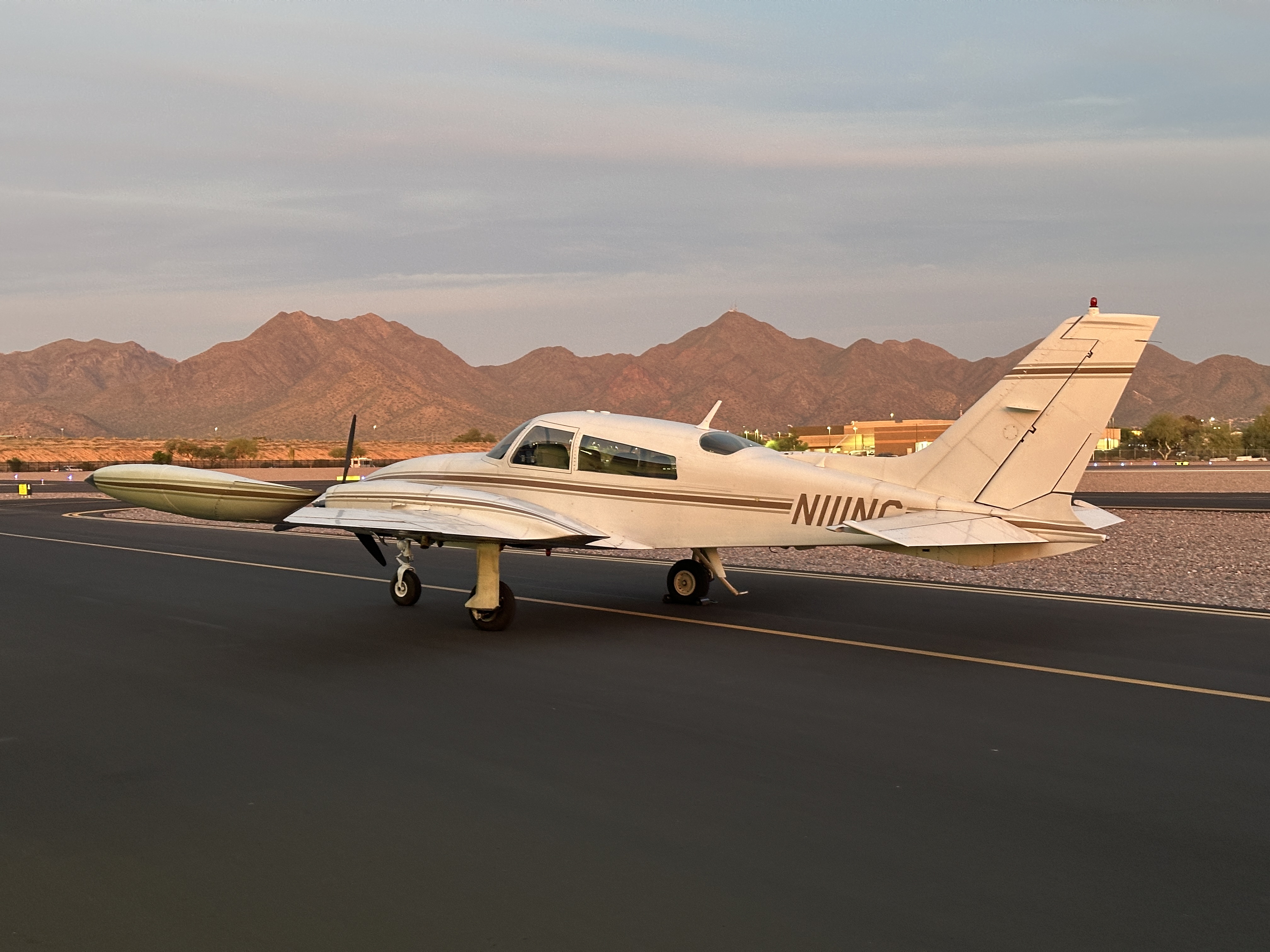 Cockpit interior of the Cessna T310R